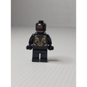 LEGO Minifigure OS Black LEGO Marvel Super Heroes Outrider minifigure